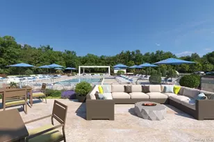 40 August Cir, East Northport, NY 11731 - Photo 19