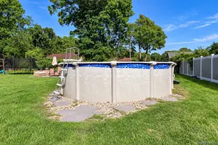 133 N Titmus Dr, Mastic, NY 11950 - Photo 31