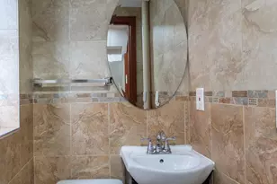 73-35 189th St, Fresh Meadows, NY 11366 - Photo 9