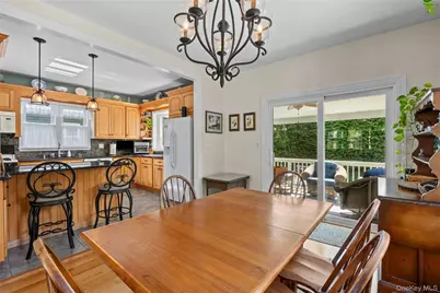 19 Willow Place, Oyster Bay, NY 11771 - Photo 13