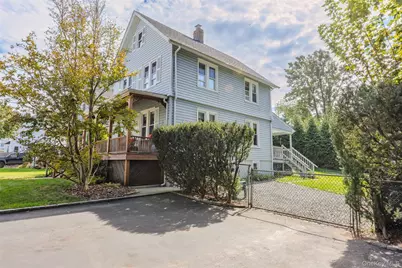 19 Willow Place, Oyster Bay, NY 11771 - Photo 3