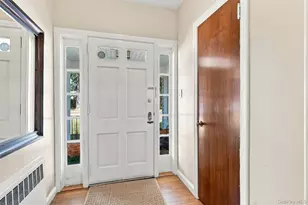 32 Elm St, Ellenville, NY 12428 - Photo 11