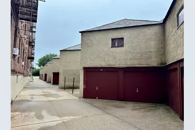 68-36 Burns #D3, Forest Hills, NY 11375 - Photo 27