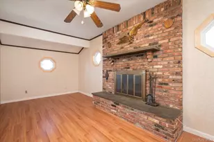 46 Hunter Ln, Hicksville, NY 11801 - Photo 7
