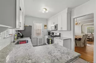 51 Sterling Ave, Yonkers, NY 10704 - Photo 9