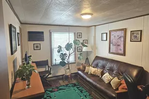 124 Village Cir W, Manorville, NY 11949 - Photo 11
