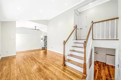 260 W 24th Street, Deer Park, NY 11729 - Photo 15