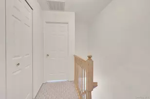 217 Windward Ct N, Port Jefferson, NY 11777 - Photo 17