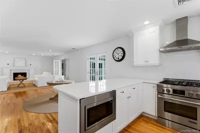 99 Benson Avenue, Sayville, NY 11782 - Photo 27