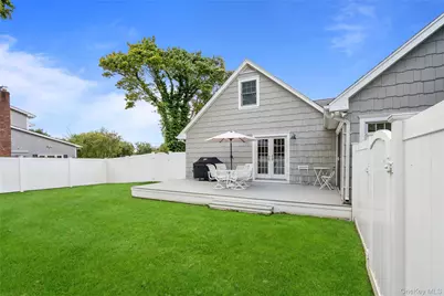 99 Benson Avenue, Sayville, NY 11782 - Photo 43