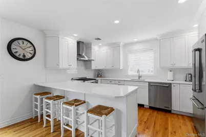99 Benson Avenue, Sayville, NY 11782 - Photo 21