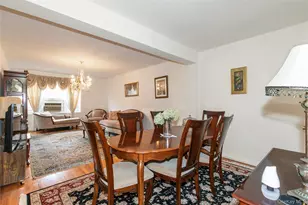 75 S Middle Neck, Great Neck, NY 11021 - Photo 7