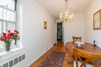 75 S Middle Neck #4-A, Great Neck, NY 11021 - Photo 11