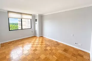 269-10 Grand Central Pkwy, Floral Park, NY 11005 - Photo 9