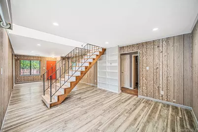 415 Clubhouse Court #51, Coram, NY 11727 - Photo 7