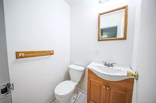 415 Clubhouse Ct, Coram, NY 11727 - Photo 13