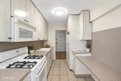 7000 Bay Parkway #2P, Brooklyn, NY 11204 - Photo 3