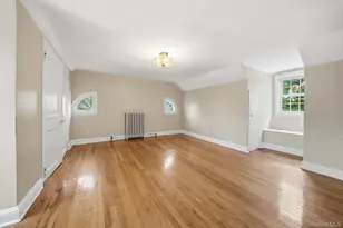 45 Tennyson Ave, Westbury, NY 11590 - Photo 13