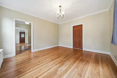 45 Tennyson Avenue, Westbury, NY 11590 - Photo 23
