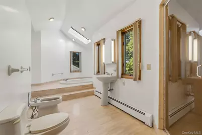 2054 Quaker Ridge Road, Croton on Hudson, NY 10520 - Photo 21