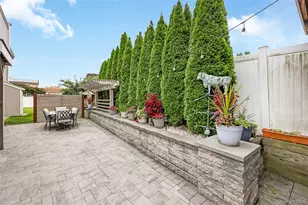 348 Southaven Ave, Medford, NY 11763 - Photo 21