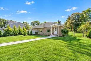 590 Canal Rd, Mount Sinai, NY 11766 - Photo 5