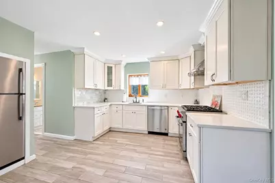 590 Canal Road, Mount Sinai, NY 11766 - Photo 25