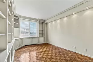 100 Hilton Ave, Garden City, NY 11530 - Photo 15