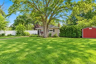 11 Tell Ave, Deer Park, NY 11729 - Photo 3