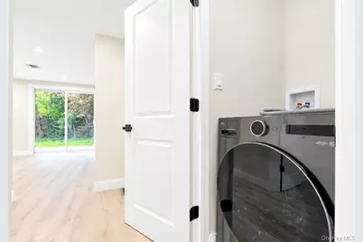11 Tell Avenue, Deer Park, NY 11729 - Photo 19