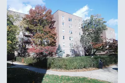 147-35 38th Ave #B44, Flushing, NY 11354 - Photo 1