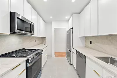 228-18 139th Avenue, Springfield Gardens, NY 11413 - Photo 9