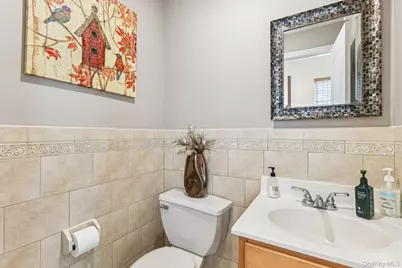 5 Martin Street W, East Rockaway, NY 11518 - Photo 11