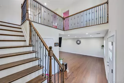 71 Penn Street, Lake Grove, NY 11755 - Photo 11