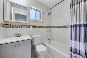 71 Penn St, Lake Grove, NY 11755 - Photo 23