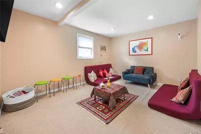39 Elm Street, Central Islip, NY 11722 - Photo 9