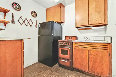 35-20 Leverich Street, Jackson Heights, NY 11372 - Photo 3
