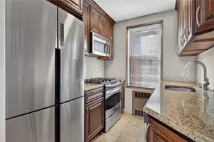 150-25 72nd Rd, Kew Gardens, NY 11367 - Photo 9