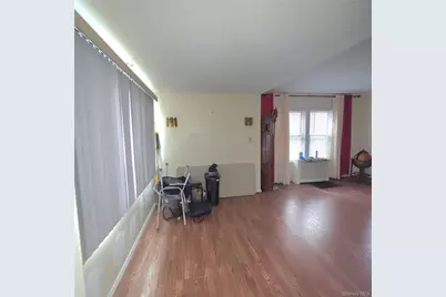 11122 203rd Street, Saint Albans, NY 11412 - Photo 3