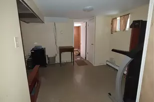 111-22 203rd St, Saint Albans, NY 11412 - Photo 13