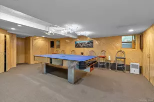 4 Broadlawn Ave, Great Neck, NY 11024 - Photo 23
