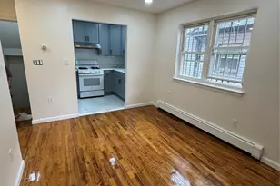 116-09 91st Ave, Richmond Hill, NY 11418 - Photo 3