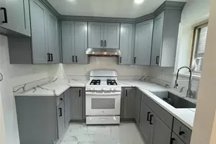 116-09 91st Ave, Richmond Hill, NY 11418 - Photo 1