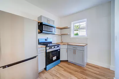 258 State Street #3, Hudson, NY 12534 - Photo 5