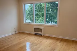 164-16 75th Rd, Fresh Meadows, NY 11366 - Photo 3