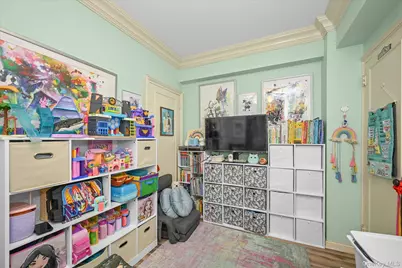 67-76 Booth Street #2i, Forest Hills, NY 11375 - Photo 15