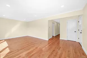 212 Westbury Blvd, Hempstead, NY 11550 - Photo 13