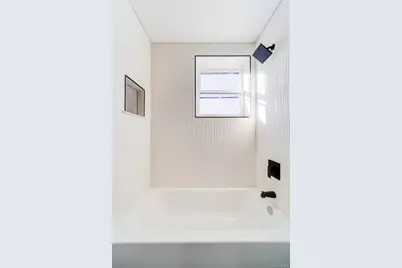 258 State Street #6, Hudson, NY 12534 - Photo 9