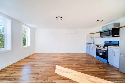 258 State Street #6, Hudson, NY 12534 - Photo 1