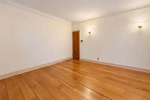 38-30 Douglaston Pkwy, Douglaston, NY 11363 - Photo 9